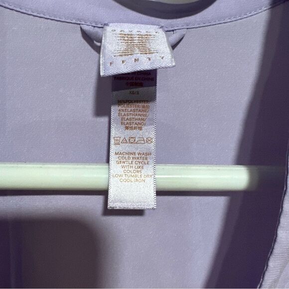 CLF Limited Edition Savage X Fenty Lilac Lavender Purple Satin Robe (No Belt) - Picture 7 of 8